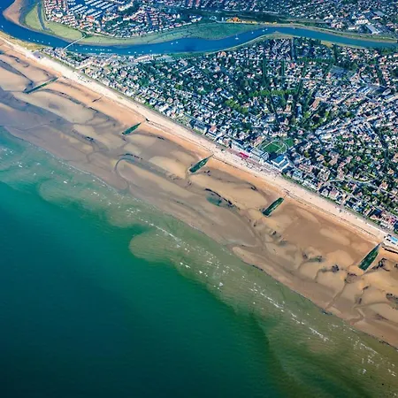 La Chic Des Embruns Casa de hóspedes Cabourg